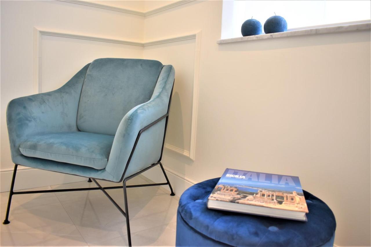 Catania Living Rooms エクステリア 写真
